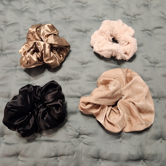 Accessories - Bundle- Extra Large Scrunchies